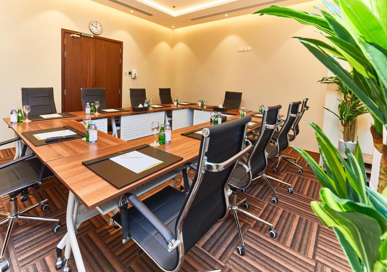 Rose Plaza Hotel Al Barsha Дубай Екстериор снимка