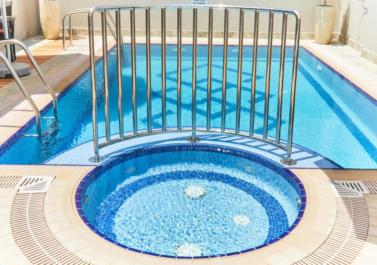 Rose Plaza Hotel Al Barsha Дубай Екстериор снимка